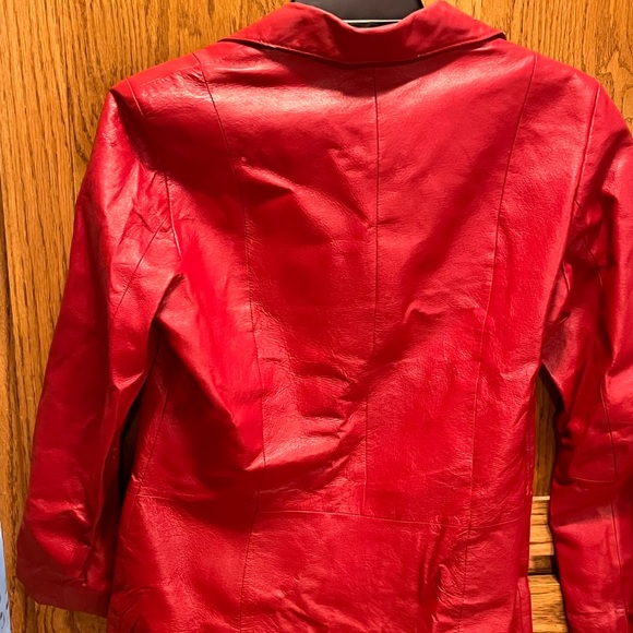 Chadwicks Red Leather Jacket Classic Notched Lapels - Picture 3 of 3